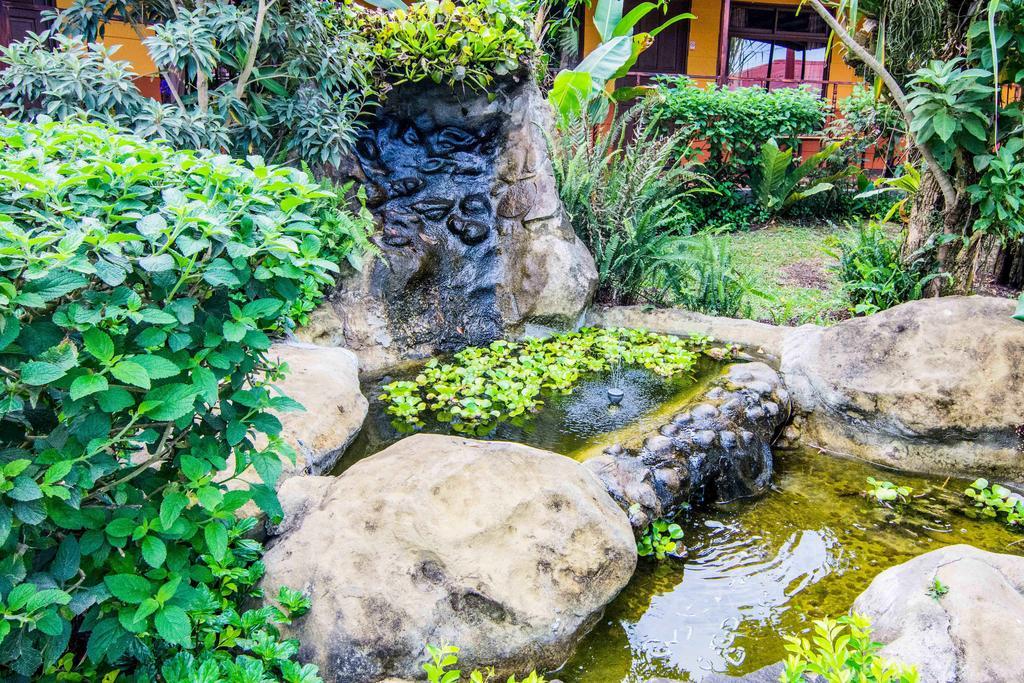 Hotel Cipreses Monteverde Exterior foto